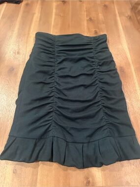 Nanette Lepore Black Ruched Pencil Skirt with Ruffle Hem